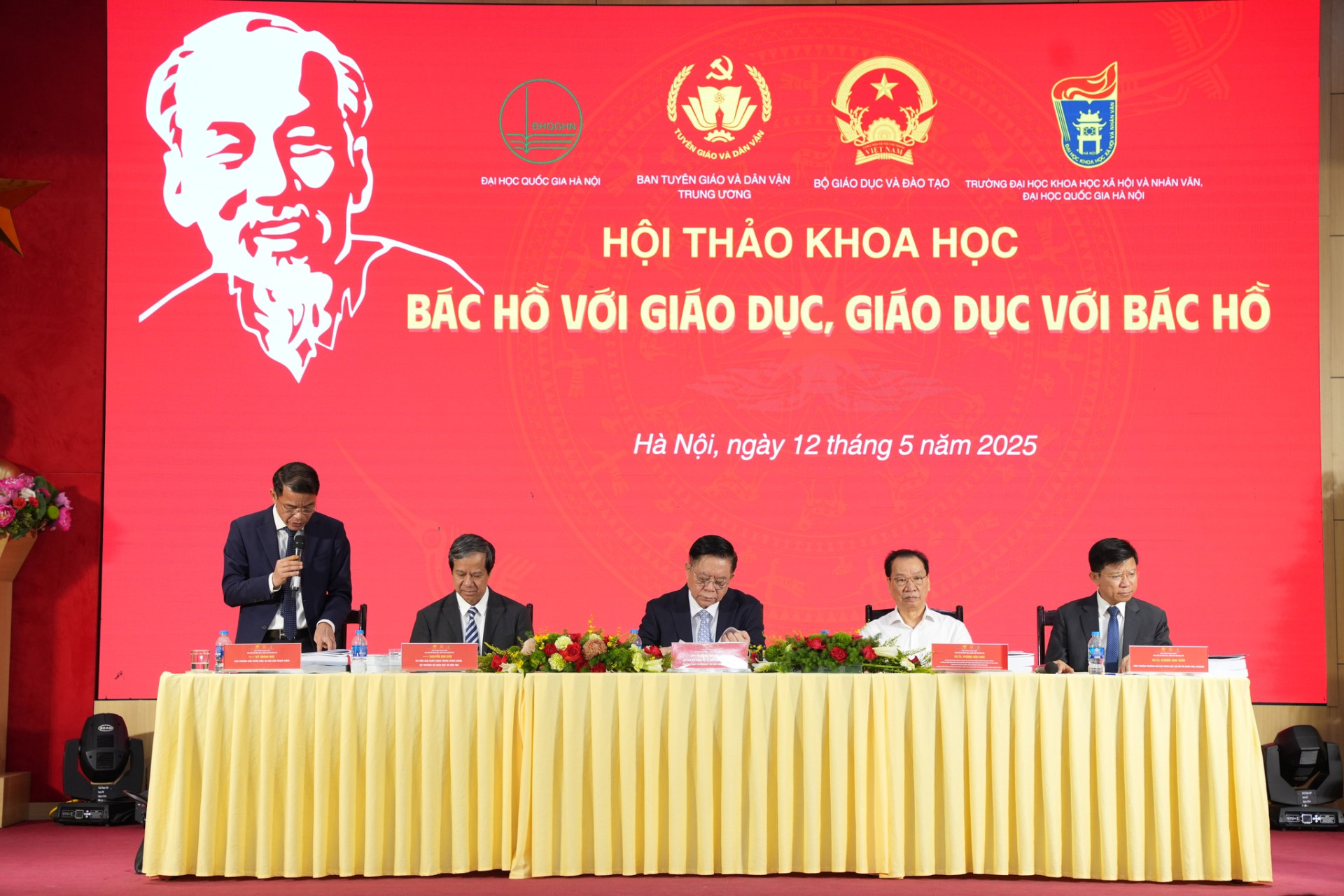 (GD&TĐ) Giáo dục trong sự nghiệp xây dựng và bảo vệ Tổ quốc theo tư tưởng Hồ Chí Minh